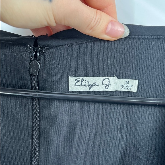 Eliza J Black 3/4 Sleeve Fit and Flare Dress Size 14 - Picture 6 of 11